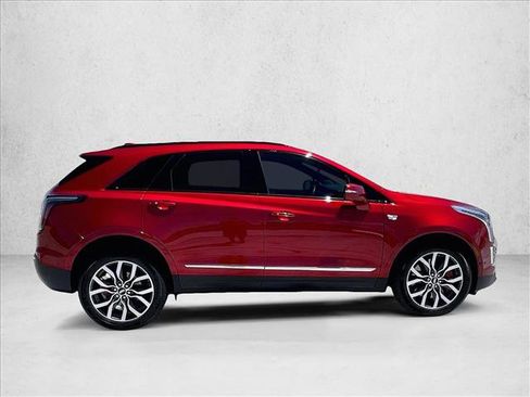 Used 2024 Cadillac XT5 Sportv w/ Platinum Package AWD/4WD image 5