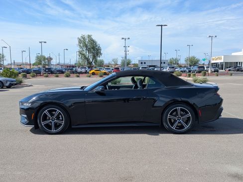 Used 2024 Ford Mustang Premium RWD image 2