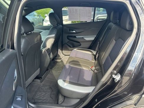 Used 2024 Buick Envista Preferred w/ Convenience II Package image 15