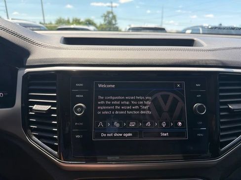 Used 2021 Volkswagen Atlas SEL AWD/4WD image 17