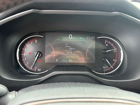 Used 2025 Toyota RAV4 XLE Premium image 16