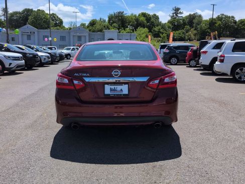 Used 2016 Nissan Altima 2.5 S w/ Power Driver Seat Package FWD image 7