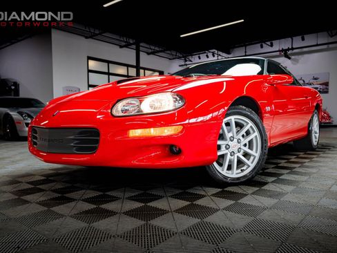 Used 2002 Chevrolet Camaro Z28 w/ SS Performance/Appearance Pkg image 23