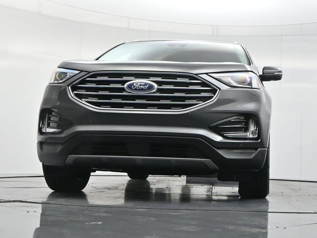 Used 2020 Ford Edge Titanium AWD/4WD image 44