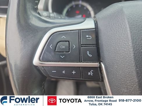 Used 2022 Toyota Highlander Platinum AWD/4WD image 21