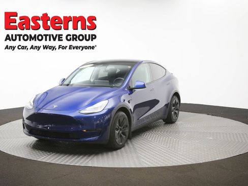 Used 2020 Tesla Model Y Long Range image 51