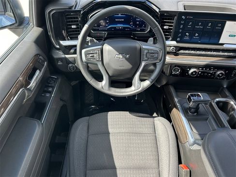 Used 2024 Chevrolet Silverado 1500 RST image 13
