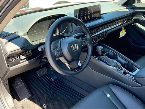 New 2025 Honda Accord EX-L image 6