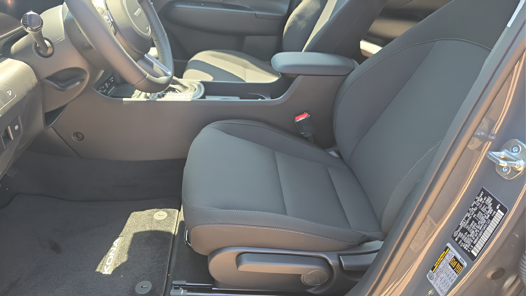 New 2026 Hyundai Kona SEL Sport AWD/4WD image 13