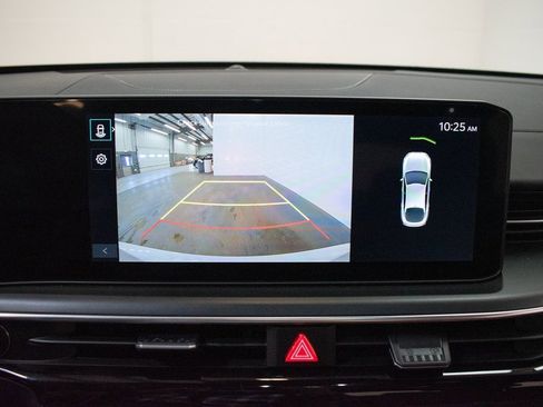 Used 2025 Kia K5 GT-Line w/ GT-Line Premium Package image 16