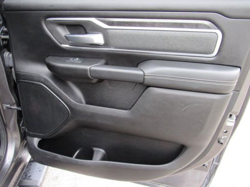 Used 2019 RAM 1500 Big Horn AWD/4WD image 41