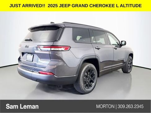 New 2025 Jeep Grand Cherokee L Altitude image 7