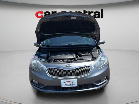 Used 2016 Kia Forte EX FWD image 22