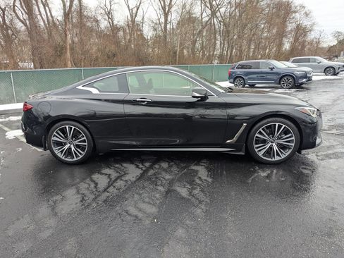 Used 2022 INFINITI Q60 3.0t Luxe w/ Essential Package image 4