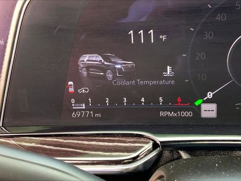 Used 2021 Cadillac Escalade Sport w/ Driver Assist Tech Package image 23