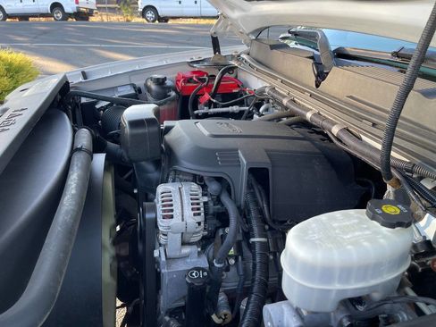 Used 2011 Chevrolet Silverado 2500 W/T image 26