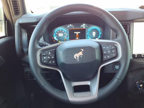 New 2025 Ford Bronco Badlands AWD/4WD image 12