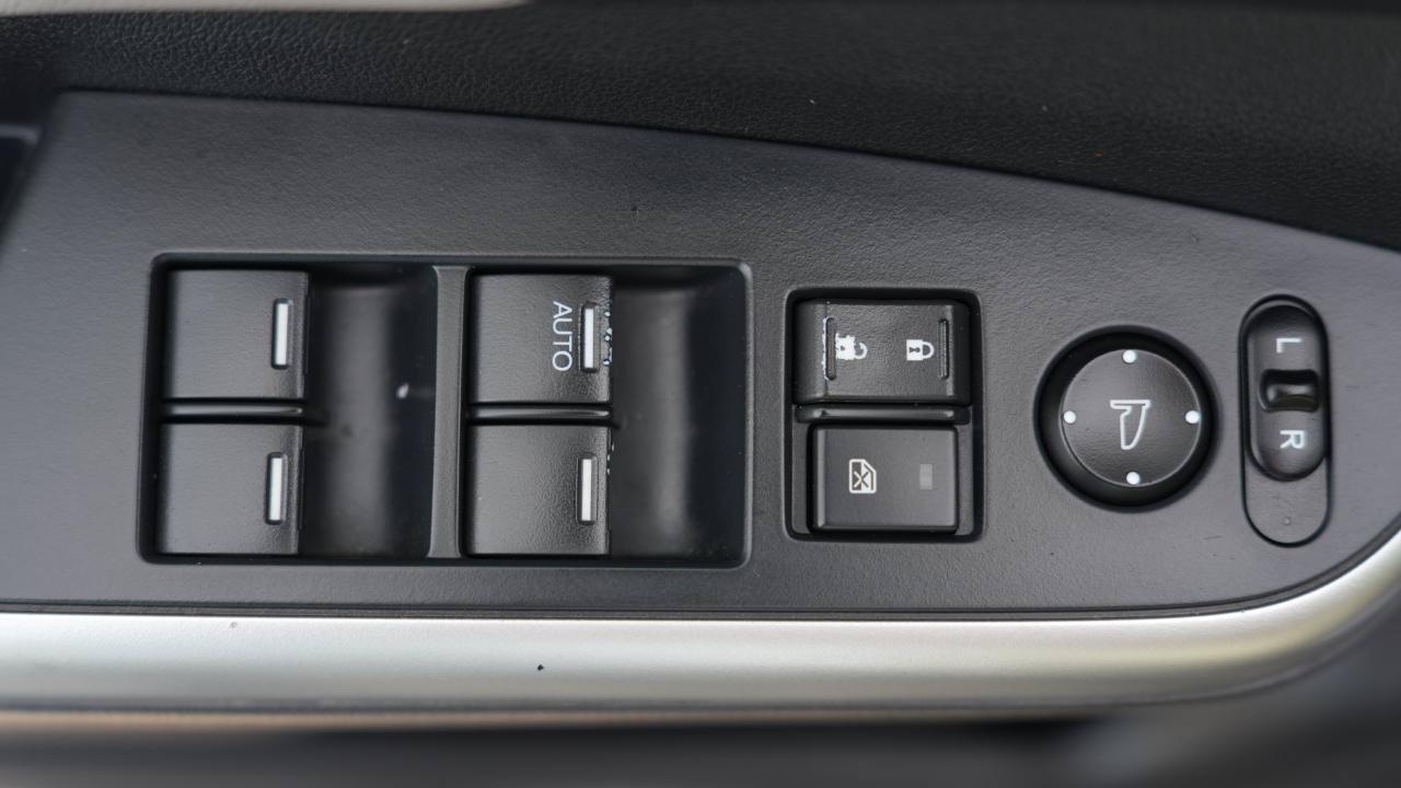 Used 2015 Honda CR-V EX-L image 20