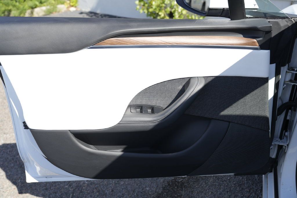 Used 2021 Tesla Model S Long Range AWD/4WD image 19