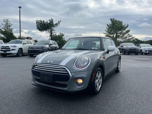 Used 2014 MINI Cooper 2-Door Hardtop image 35