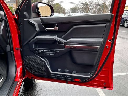 Used 2025 Toyota Tacoma TRD Off-Road image 20