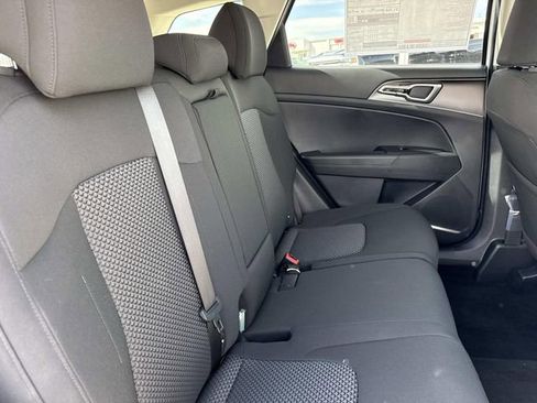 New 2026 Kia Sportage LX image 17