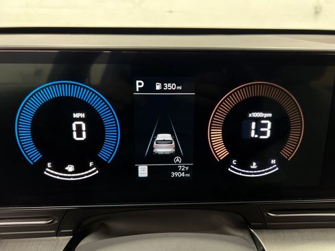 Used 2024 Hyundai Kona SE FWD image 18