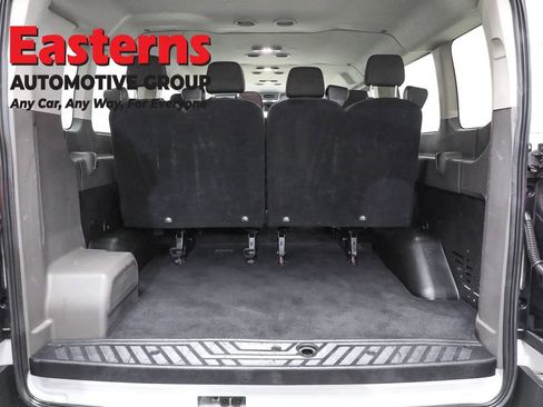 Used 2023 Ford Transit 350 XLT RWD image 9