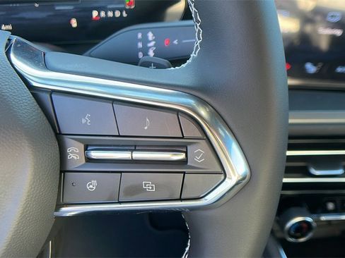 New 2026 Chevrolet Traverse LT image 23