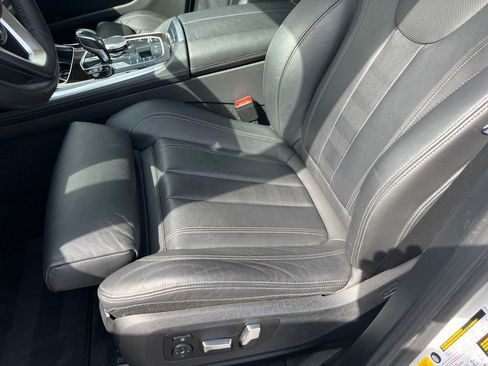 Used 2020 BMW X7 xDrive40i w/ Cold Weather Package AWD/4WD image 13
