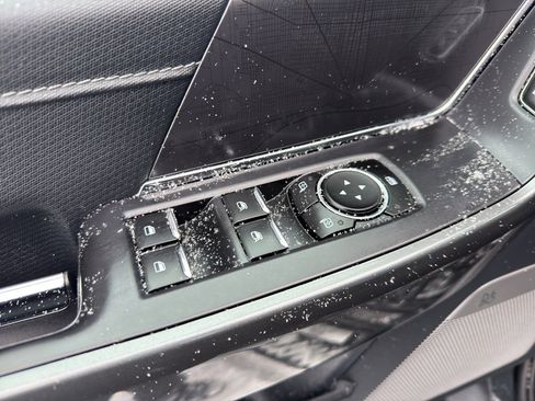 Used 2022 Ford F150 XLT w/ Equipment Group 302A High image 13