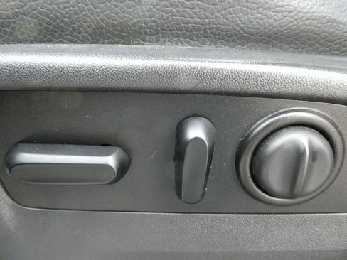 Used 2020 GMC Sierra 3500 Denali w/ Denali Ultimate Package image 26