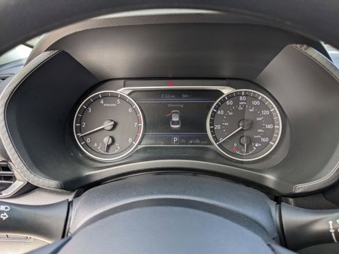 Used 2024 Nissan Sentra SV image 33