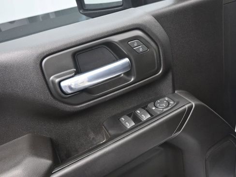 Used 2023 Chevrolet Silverado 2500 Custom w/ Gooseneck/5TH Wheel Package image 23