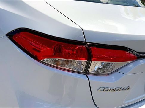 Used 2024 Toyota Corolla LE image 29