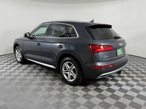 Used 2018 Audi Q5 2.0T Premium Plus w/ Premium Plus Package image 3