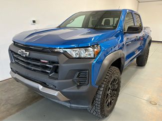Used 2024 Chevrolet Colorado Trail Boss w/ Advanced Trailering Package AWD/4WD video 1