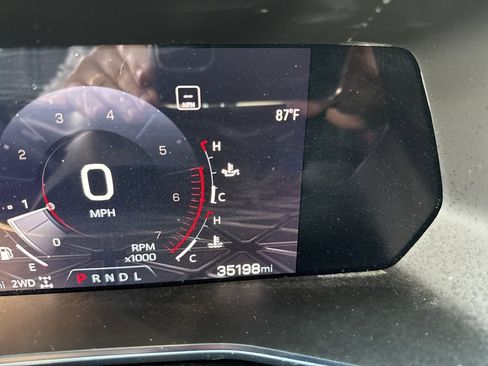 Used 2023 GMC Canyon AT4 w/ AT4 Premium Package image 27