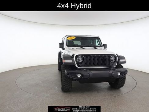 Used 2025 Jeep Wrangler Unlimited Sport S 4xe AWD/4WD image 30