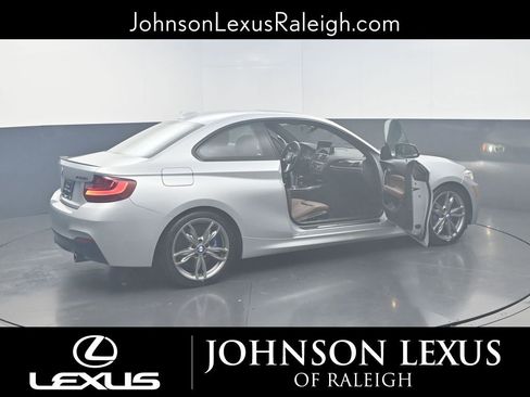 Used 2015 BMW M235i Coupe image 22