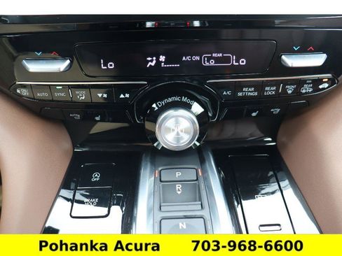 Certified 2025 Acura MDX SH-AWD w/ Technology Package image 17
