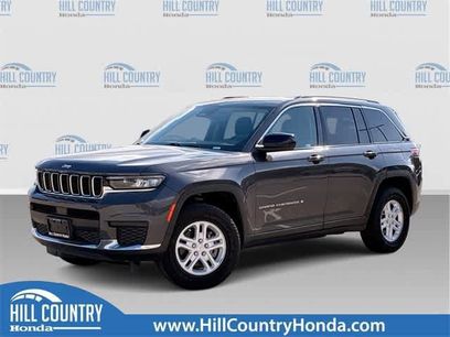Used 2024 Jeep Grand Cherokee Laredo