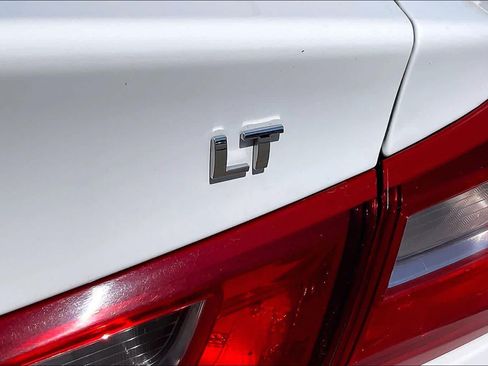 Used 2024 Chevrolet Malibu LT FWD image 10