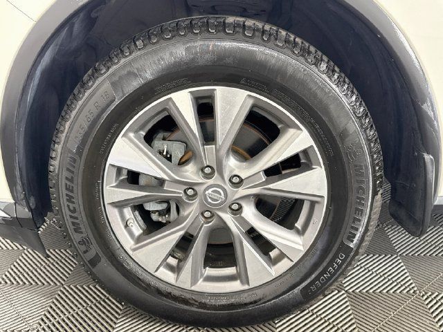 Used 2017 Nissan Murano SL w/ SL Technology Package FWD image 35