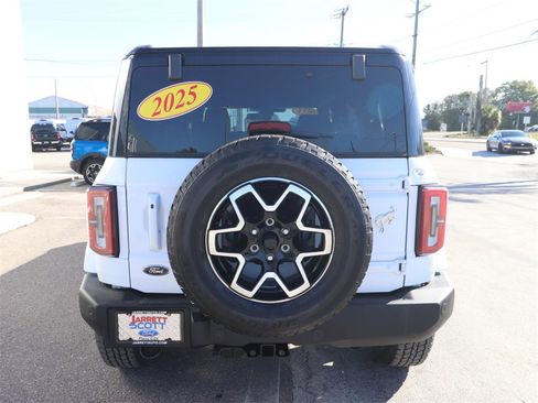 New 2025 Ford Bronco Outer Banks image 13