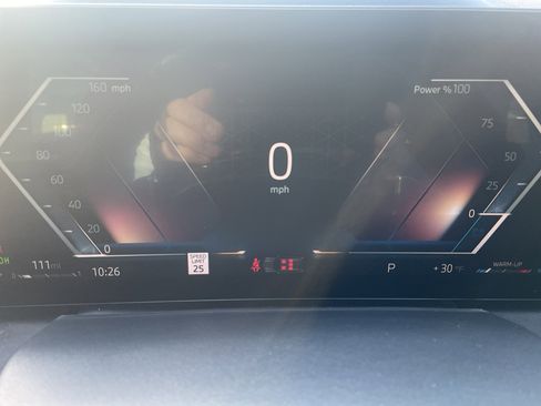 Used 2025 BMW X5 xDrive40i w/ Climate Comfort Package image 19