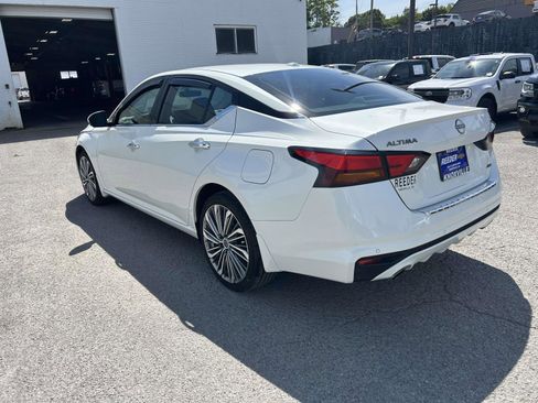 Used 2023 Nissan Altima 2.5 SL AWD/4WD image 5