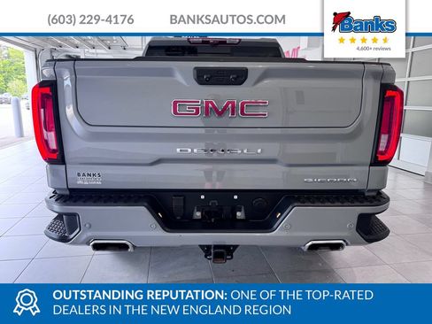 Used 2025 GMC Sierra 1500 Denali w/ Denali Reserve Package AWD/4WD image 7