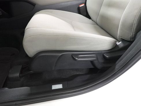 Used 2022 Honda HR-V EX image 10