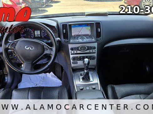 Used 2013 INFINITI G37 x w/ Premium Pkg image 32